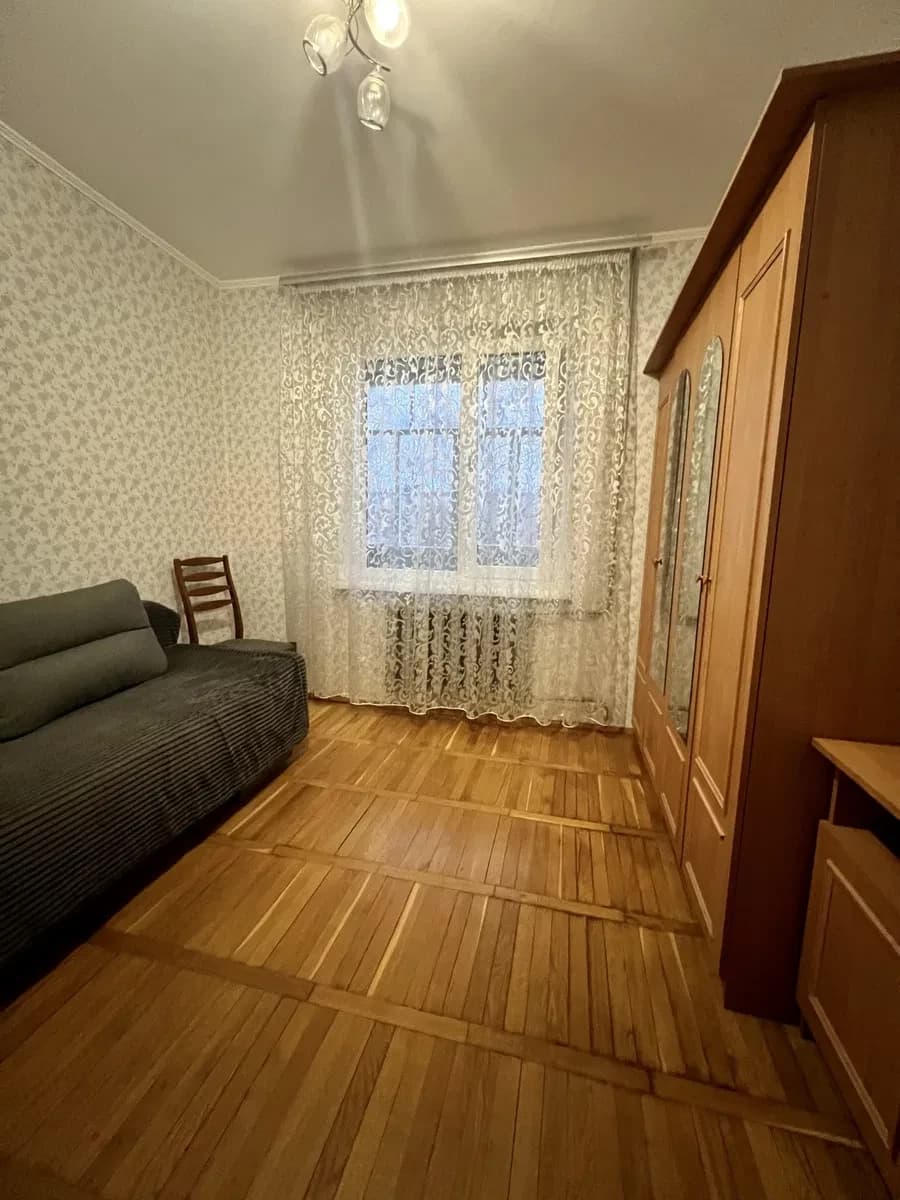 3-кімнатна квартира, Відродження: для сімʼї, двостороння, паркування - фото 4