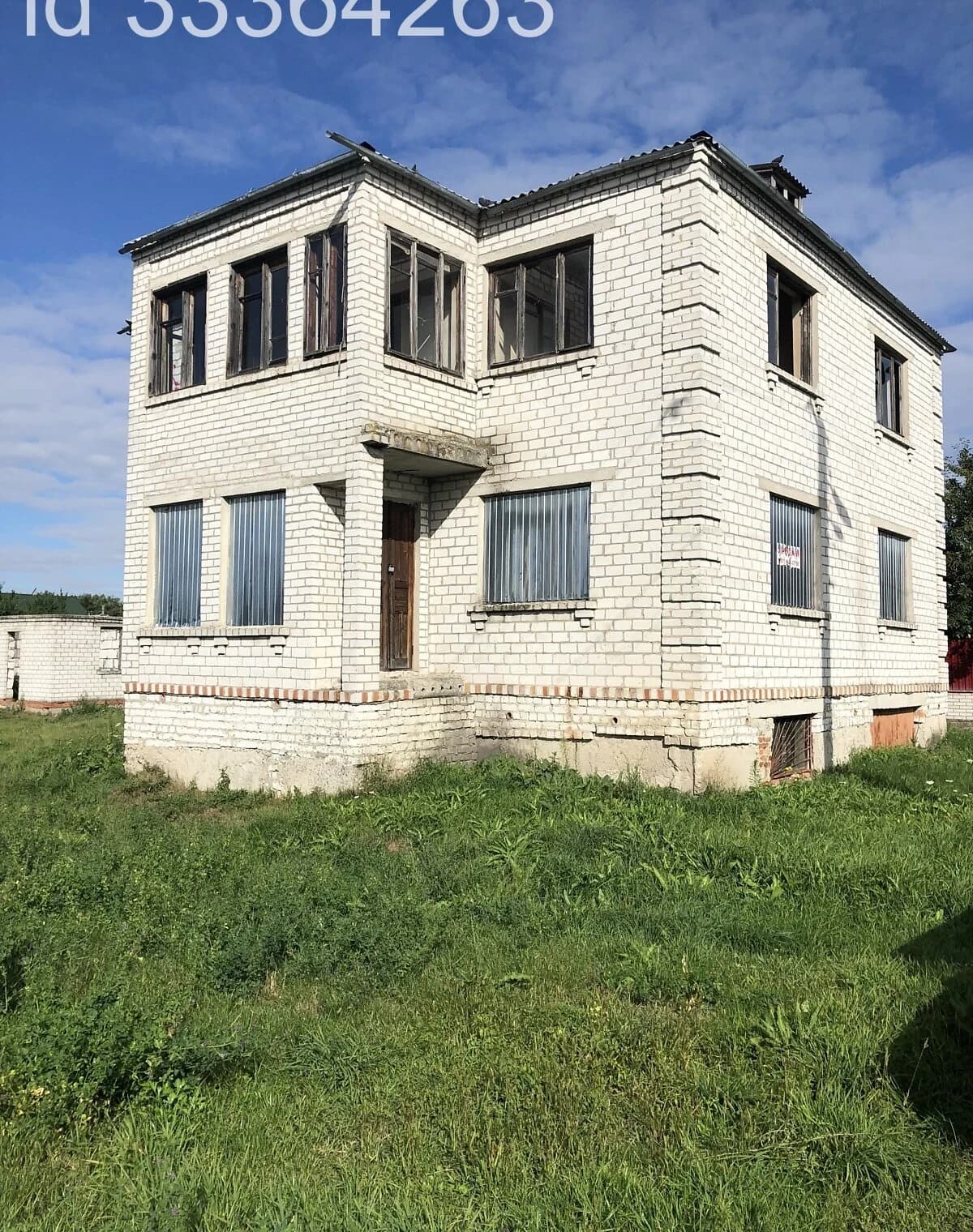 Будинок, Сінгури: 5 кімнат, ділянка 10.55 сотки, цегляні стіни - фото 1