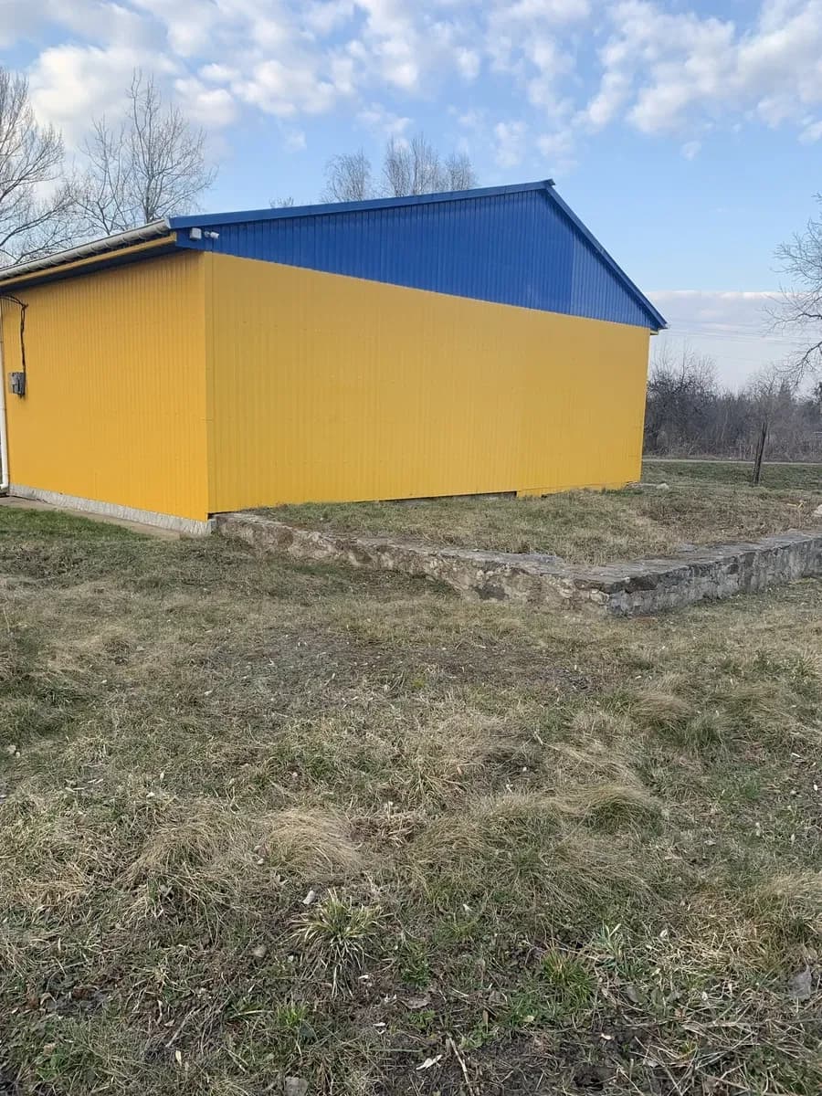 Ділянка 15 соток, Великі Коровинці: діючий магазин, фундамент під будинок - фото 1