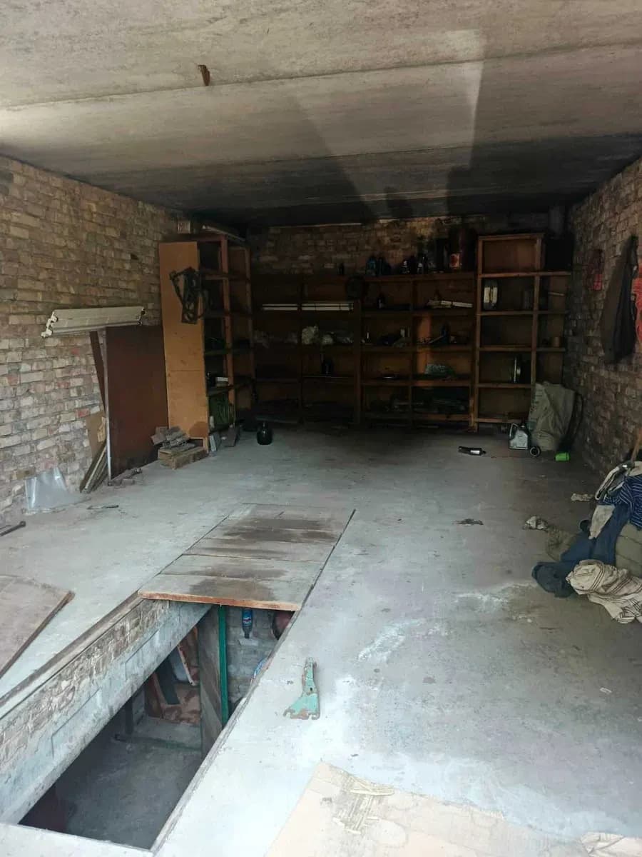 Гараж, Вишгород: цегляний, два поверхи, підвал із двома приміщеннями - фото 3