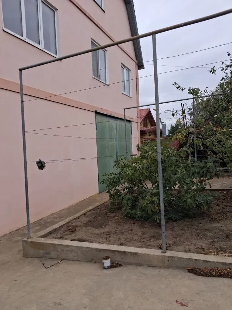 Будинок, Сухий Лиман: 10 соток, гараж 38 м², газове опалення