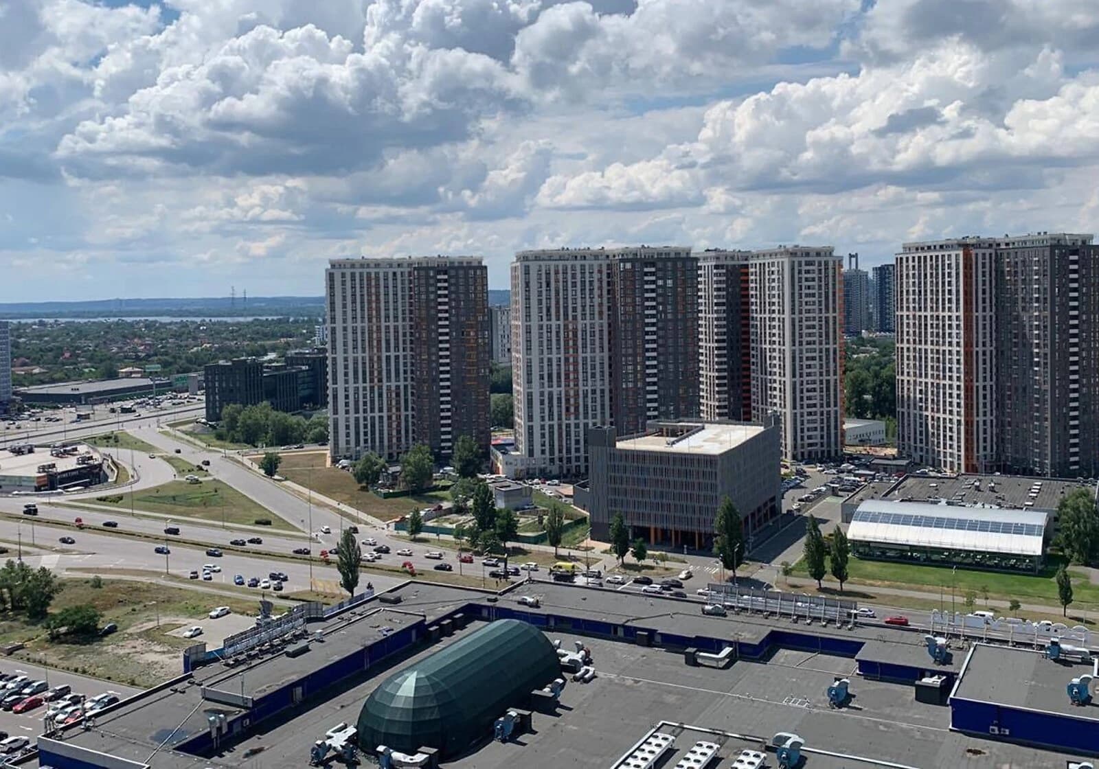 2-кімнатна квартира, Позняки: кухня-студія, дизайнерський ремонт - фото 1