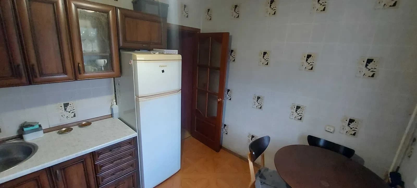 2-кімнатна квартира, Вишневе: бойлер, кондиціонер, меблі й техніка - фото 3