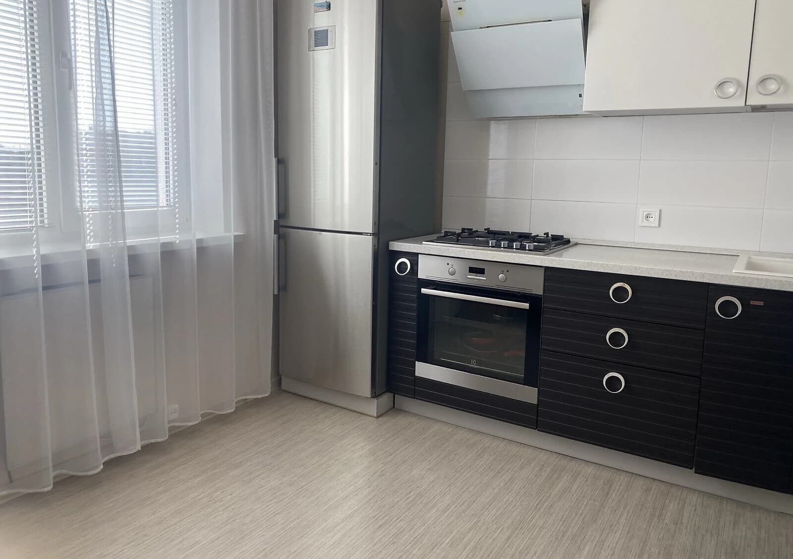 2-кімнатна квартира, Космонавтів: дизайнерський ремонт, можлива переуступка - фото 2