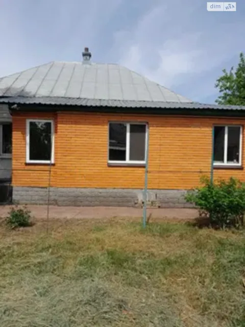 Частина будинку, Остер: сад, господарські будівлі