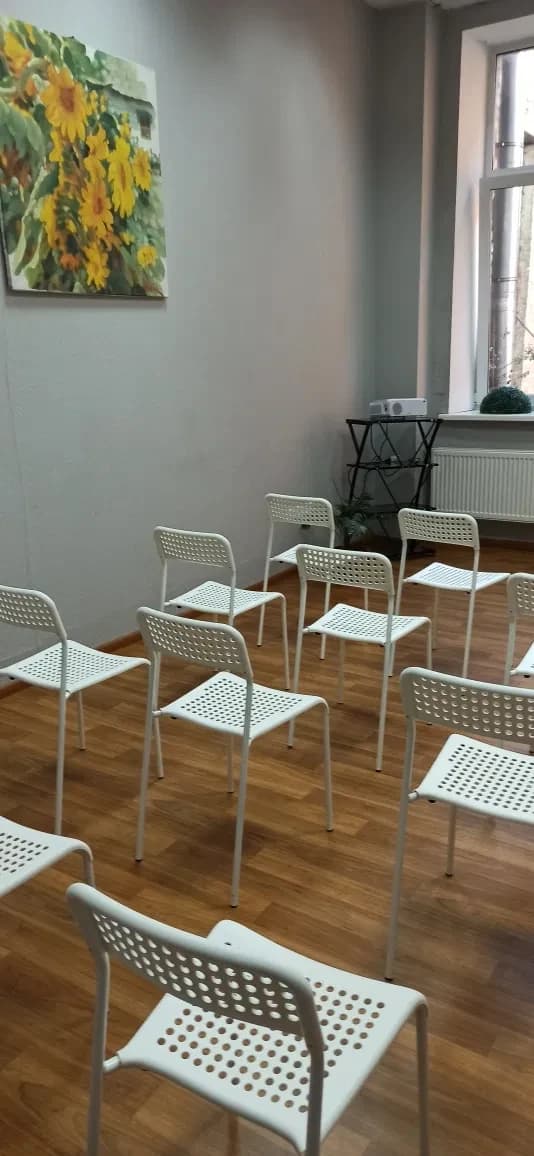 Офіс, Шевченківський: погодинне бронювання, метро Вокзальна за 5 хв - фото 5