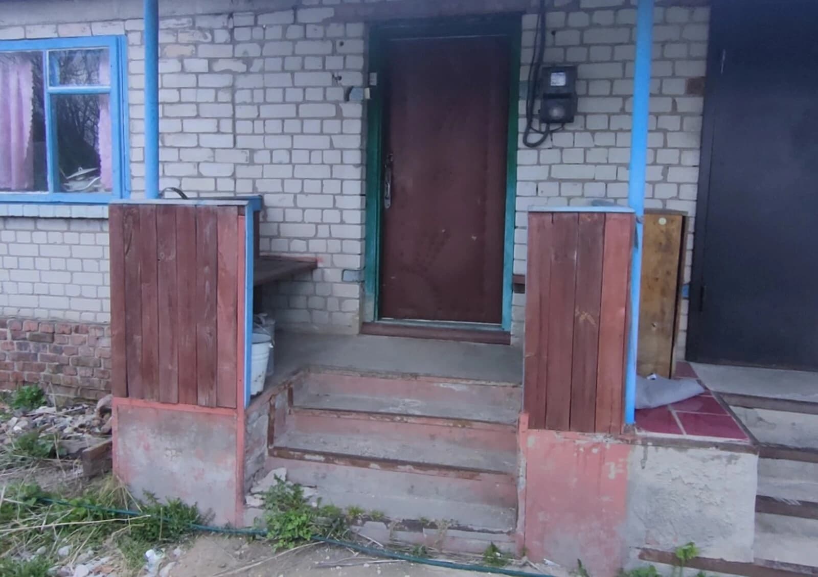 Будинок, Старий Білоус: 4 сотки, сад, пічне опалення