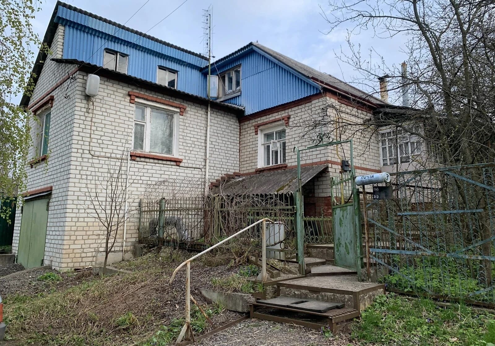 Будинок, Високий: бесідка, 10 соток, потребує ремонту - фото 1