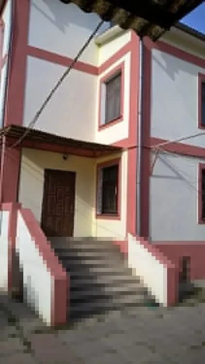 2-кімнатна квартира, Червоний Хутір: автономне опалення, генератор