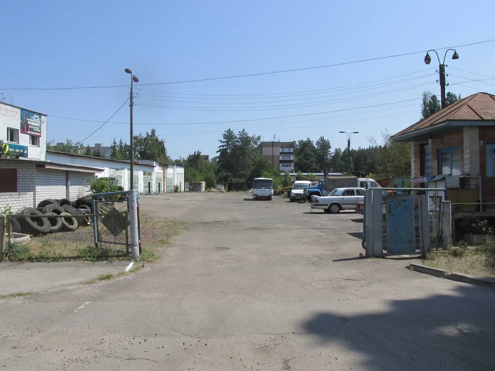 Частина виробничої бази, Черкаси: бокси з обладнанням, склади - фото 1