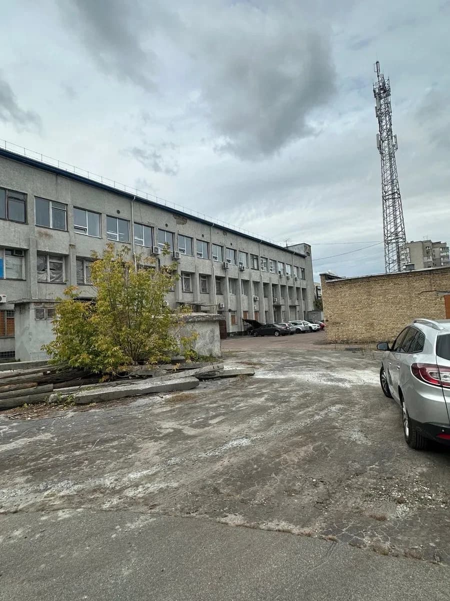 Приміщення, Ірпінь: під склад, СТО та автомийку - фото 1