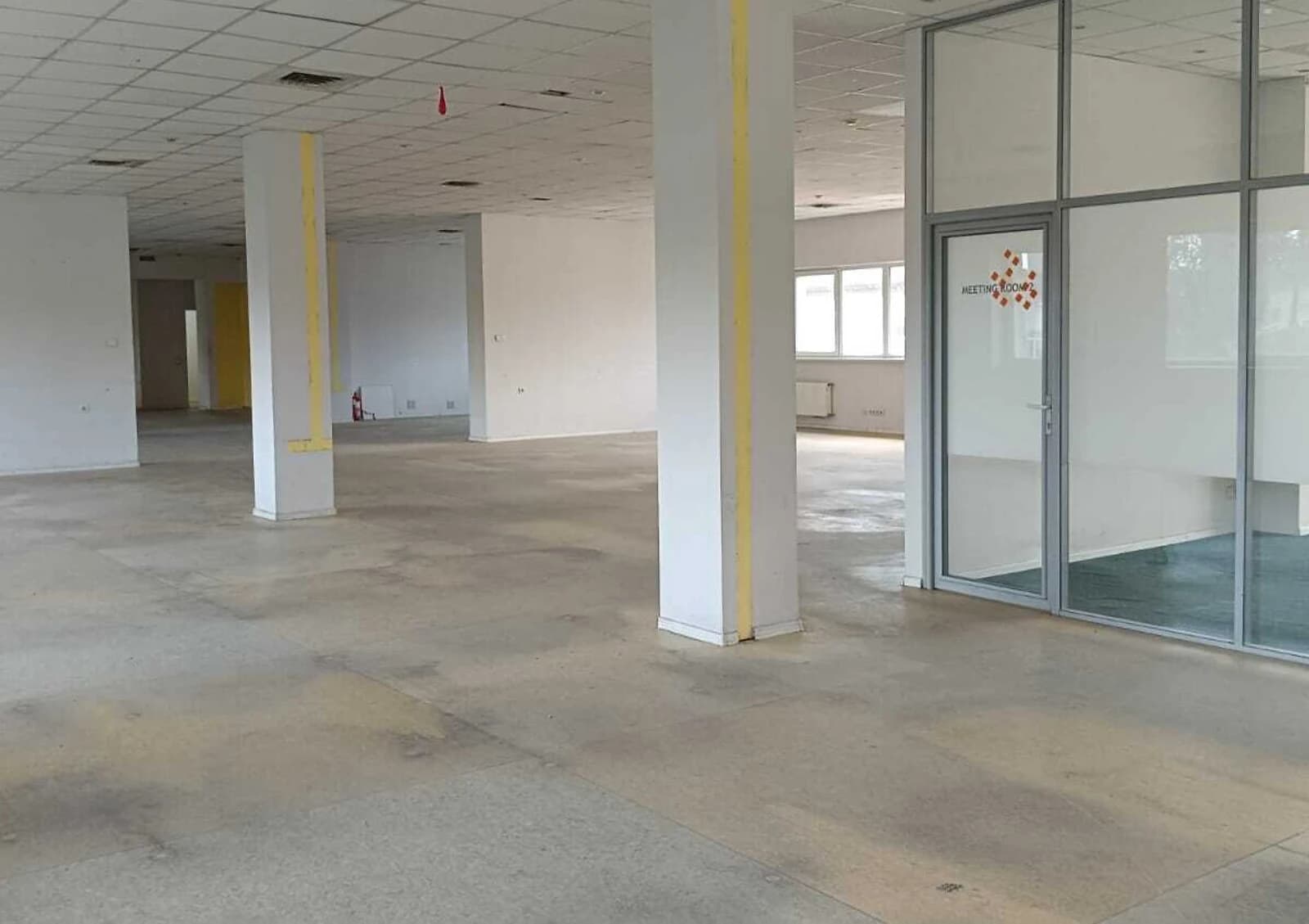 Офіс, Залізничний: 5-й поверх із 5 - фото 2