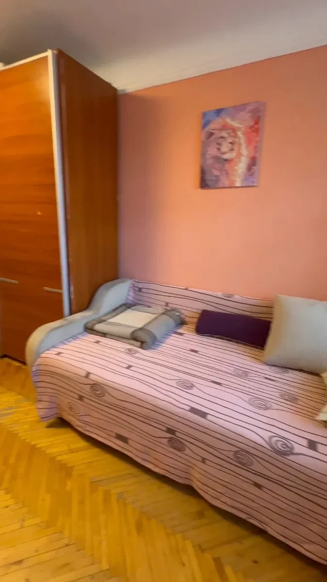 1-кімнатна квартира, Дарницький: вокзал Дарниця за 800 м, газ