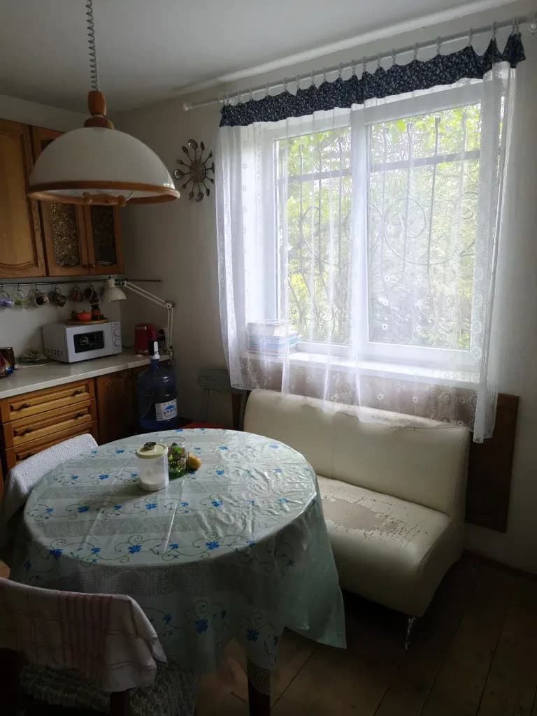 Дача, Бартатів: доглянутий сад, криниця, господарська будівля - фото 4