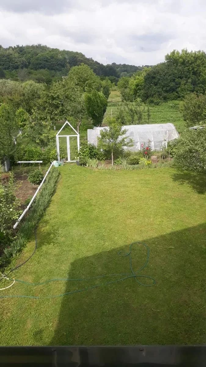 3-кімнатна квартира, Підгірці: резервне живлення, паркування - фото 2