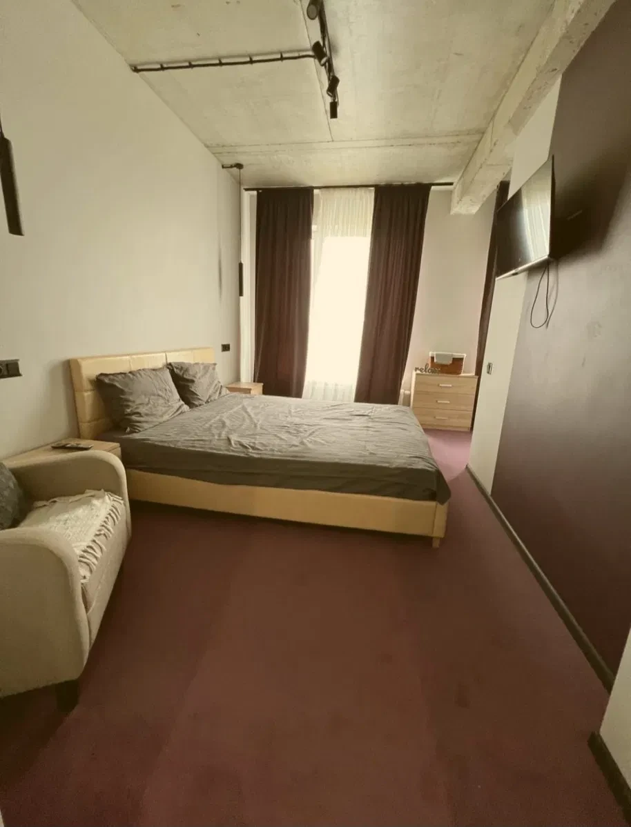 1-кімнатна квартира у ЖК Scandia: євроремонт, генератор, вид на ліс - фото 1