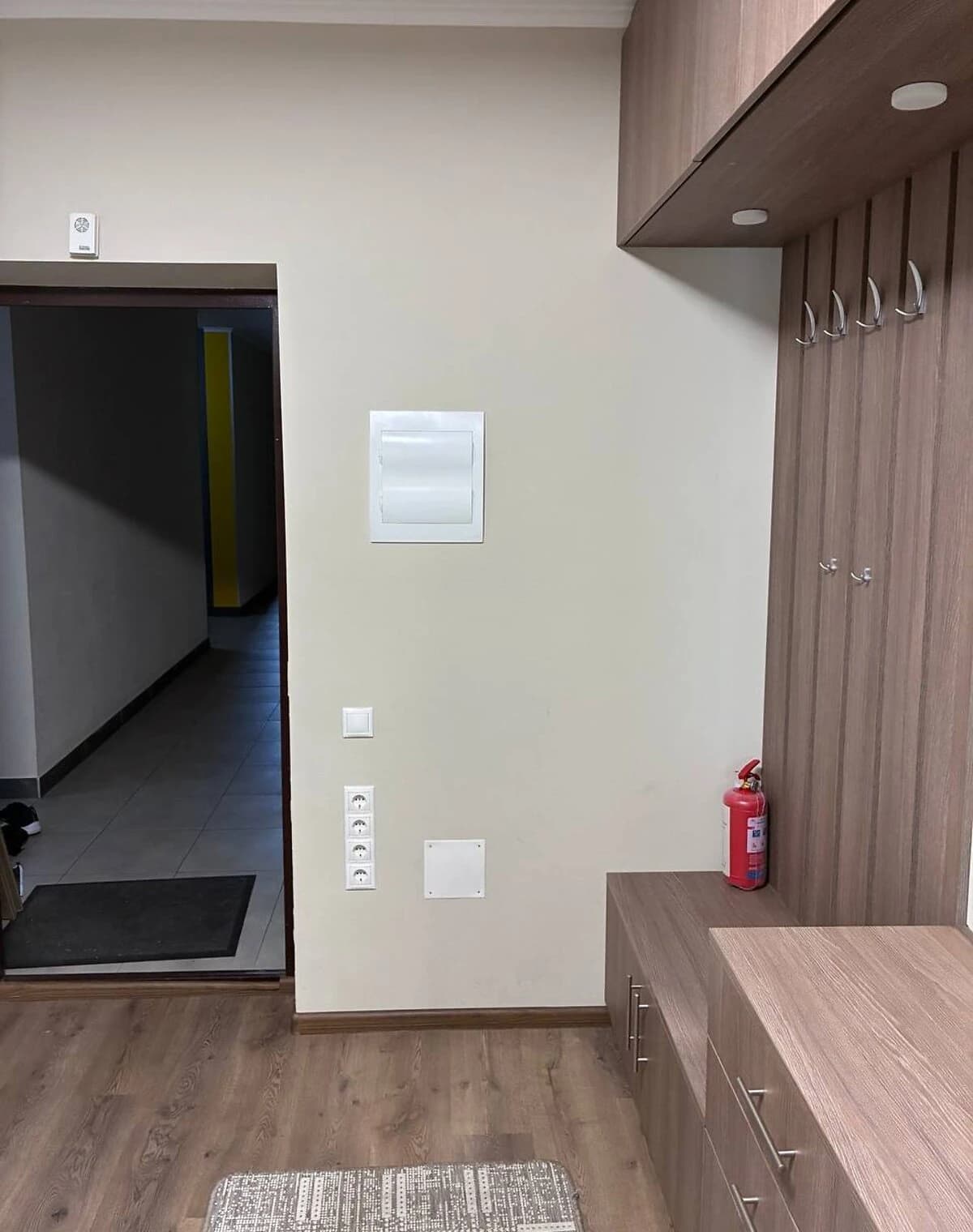 2-кімнатна квартира, Академмістечко: кухня-студія, ліфт без світла - фото 4