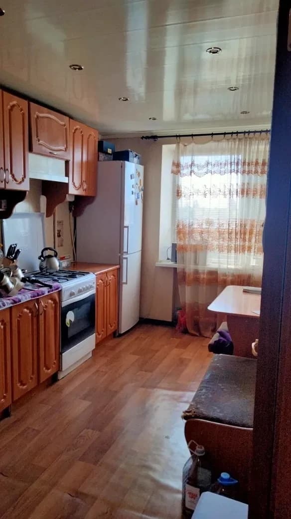 Гостинка, 40 років: підігрів підлоги, торг - фото 3