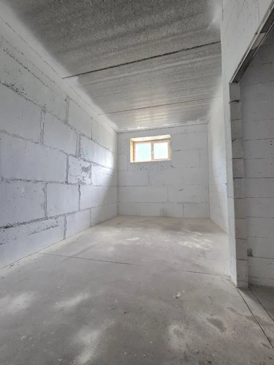 1-кімнатна квартира у ЖК Лайф: новобудова, цокольний рівень - фото 3