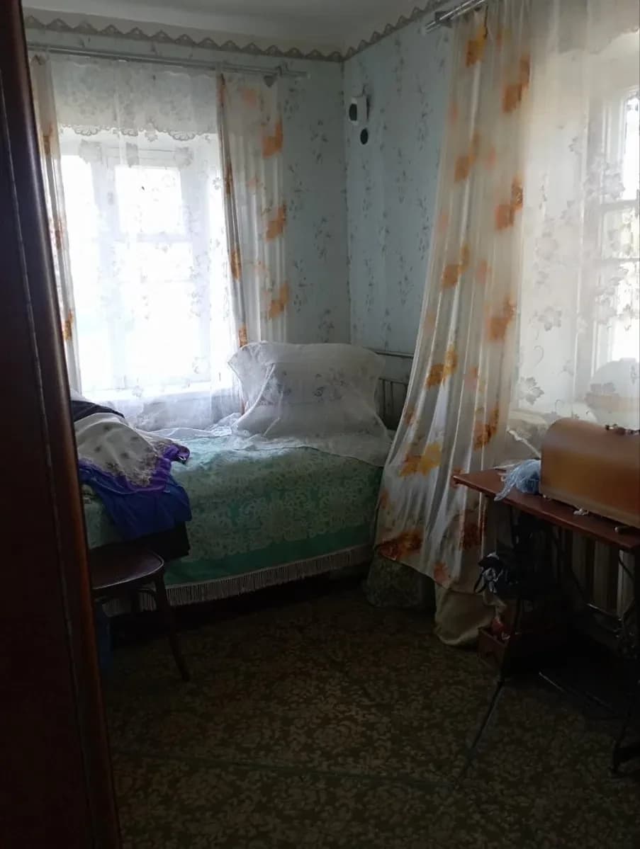 Будинок, Чорнобай: 25 соток, річка поруч, можливість обміну - фото 5