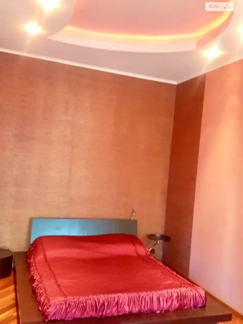3-кімнатна квартира, Голосіївський: кухня-студія, євроремонт, 2 санвузли - фото 5