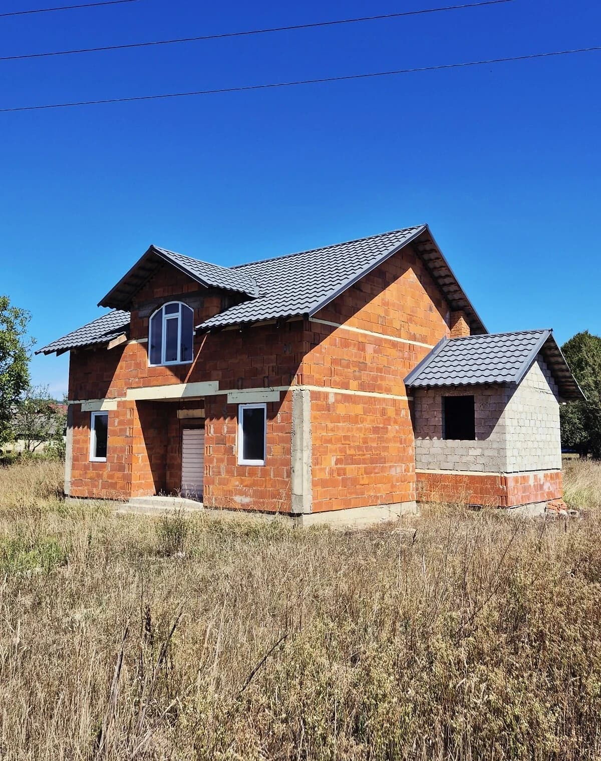 Будинок, Бедевля: новобудова, 12.5 сотки, 3 спальні - фото 1