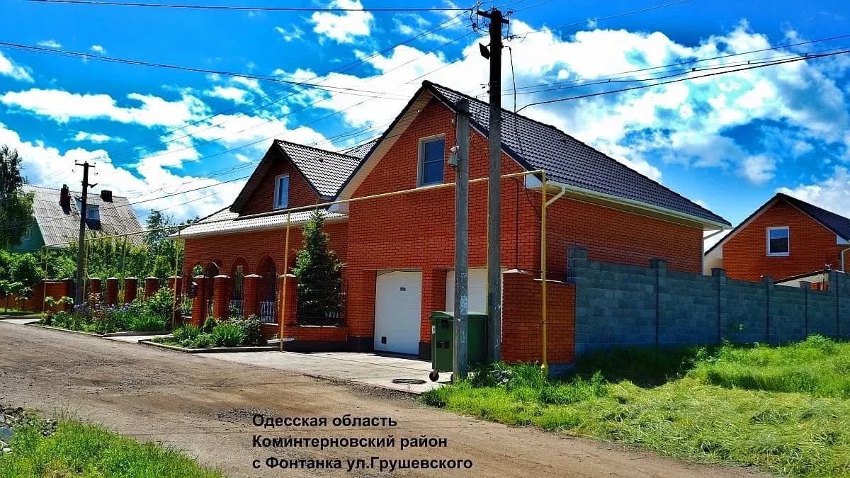 Будинок, Фонтанка: море через дорогу, гостьовий будинок, гараж на два авто - фото 3