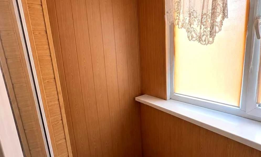 1-кімнатна квартира, Оболонський: газ, вікна у дворі, засклений балкон - фото 3