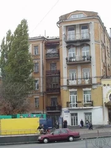 4-кімнатна квартира, Печерський: історичний центр, метро 2 хв пішки