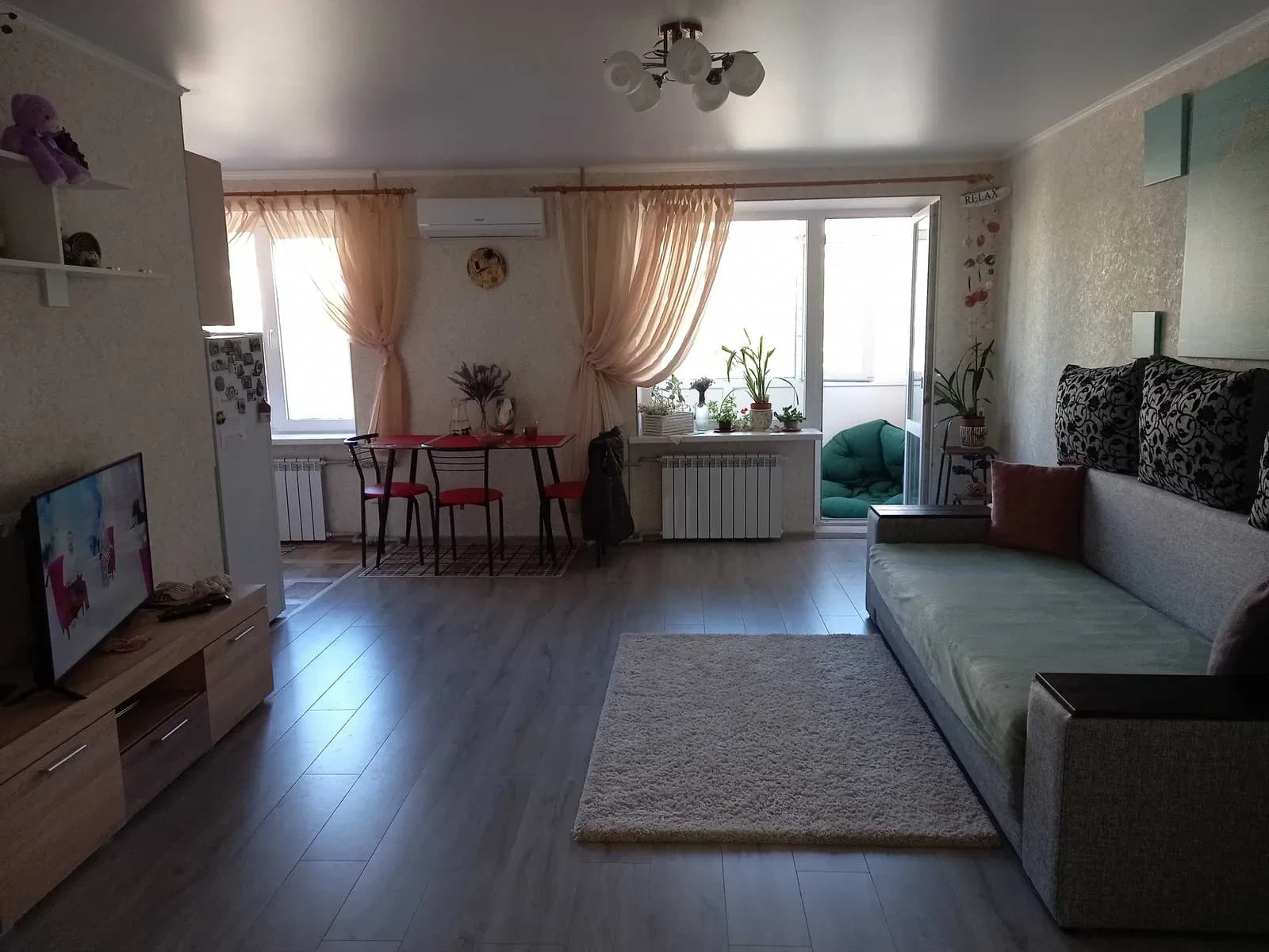 Студія, ХБК: авторський ремонт, меблі й техніка - фото 4