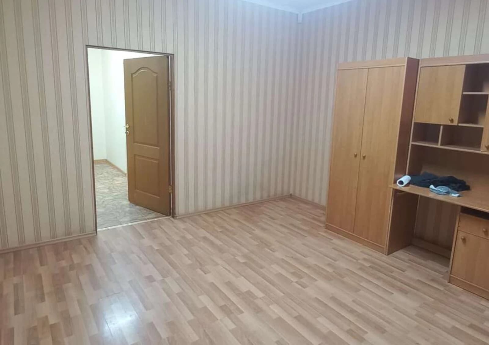 Офіс, Виноградів: фасадне, кабінетне, бойлер