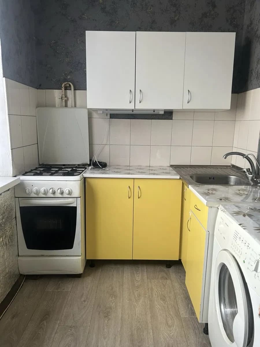 1-кімнатна квартира, Оболонський: пральна машина, кондиціонер - фото 1