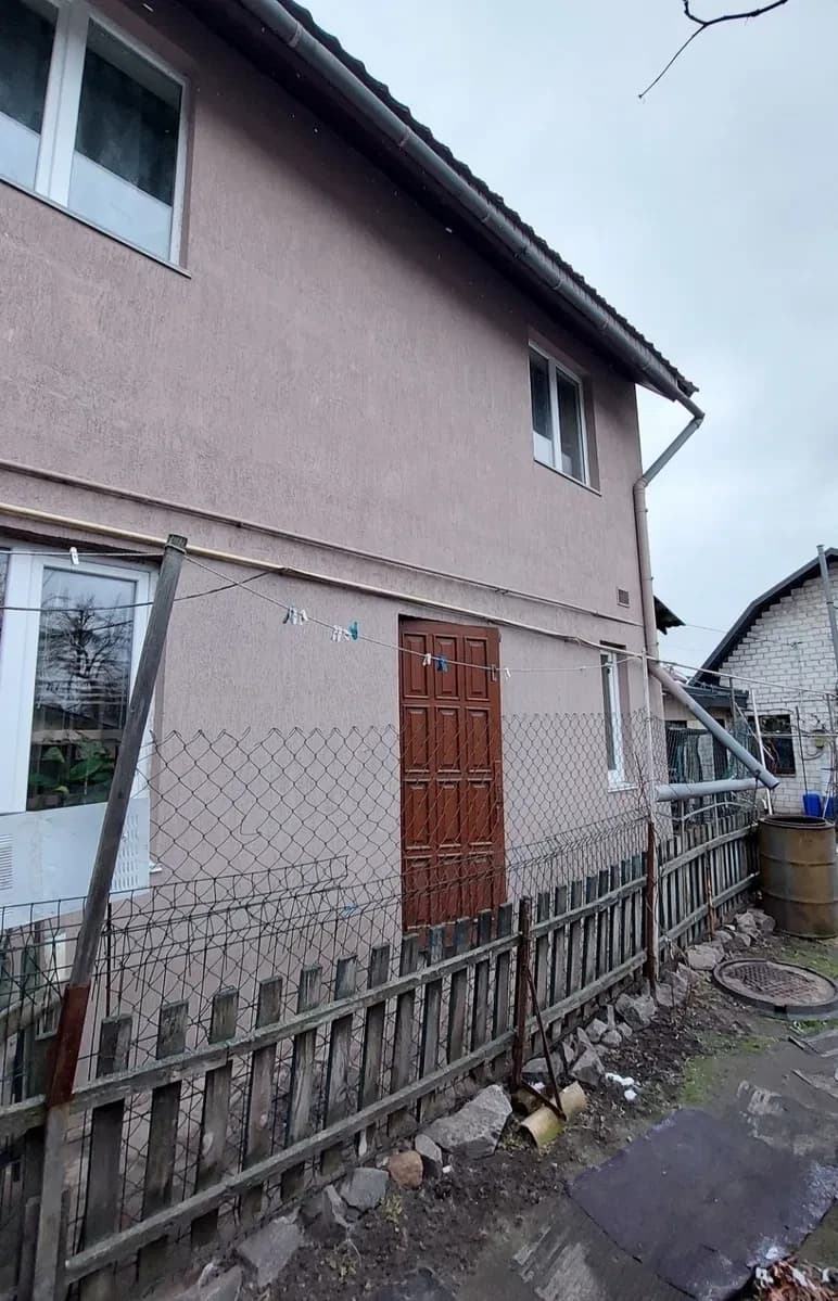 Будинок, Голлівуд: три поверхи, тепла підлога, кухня 22.5 м² - фото 3