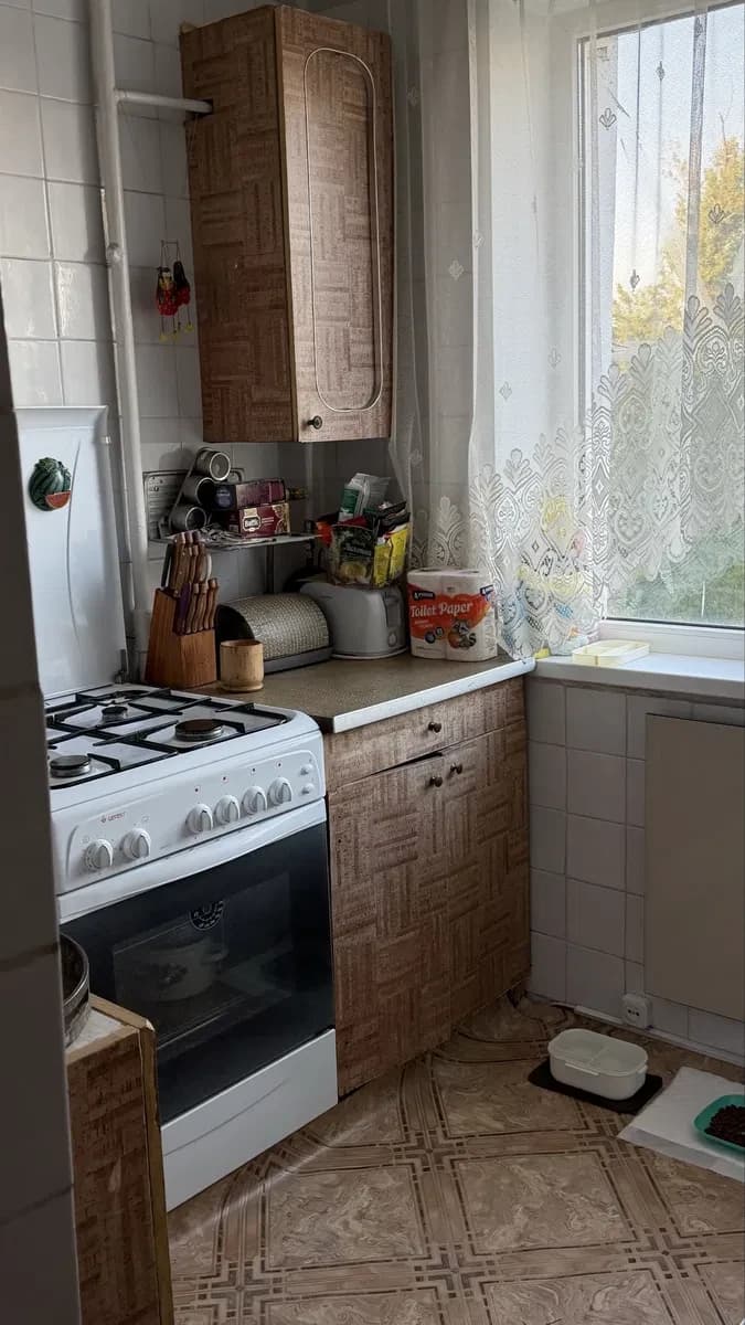 2-кімнатна квартира, Павлоград: житловий стан, обмін на авто - фото 3