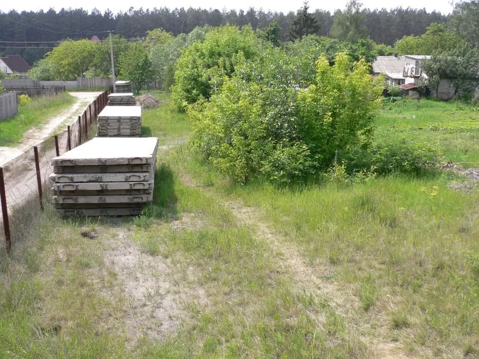 Ділянка 25 соток, Гнідин: будинок 100 м², 3 км від Києва