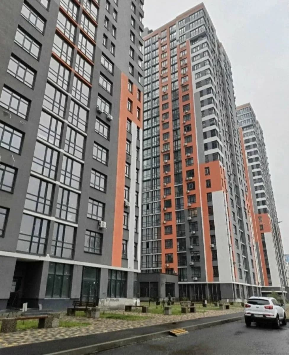 1-кімнатна квартира у ЖК Бережанський: новобудова, метро Мінська 10 хв - фото 2