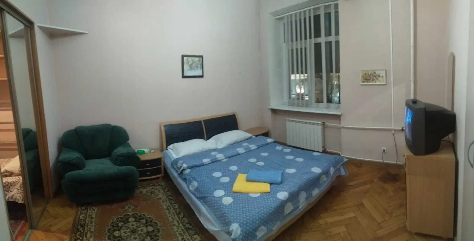 2-кімнатна квартира, Печерський: метро Арсенальна 2 хвилини