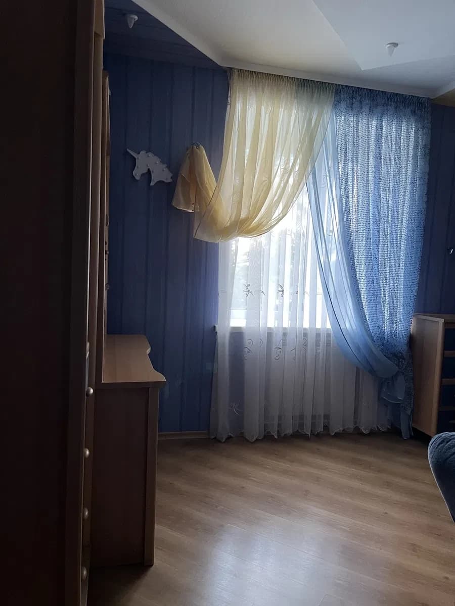 4-кімнатна квартира, Конотоп: авторський ремонт, сертифікати - фото 4
