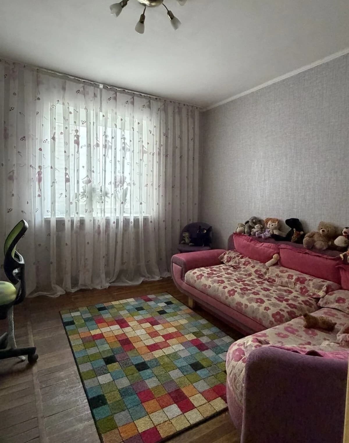 3-кімнатна квартира, Тополя-1: цегляні стіни, внутрішній двір - фото 4