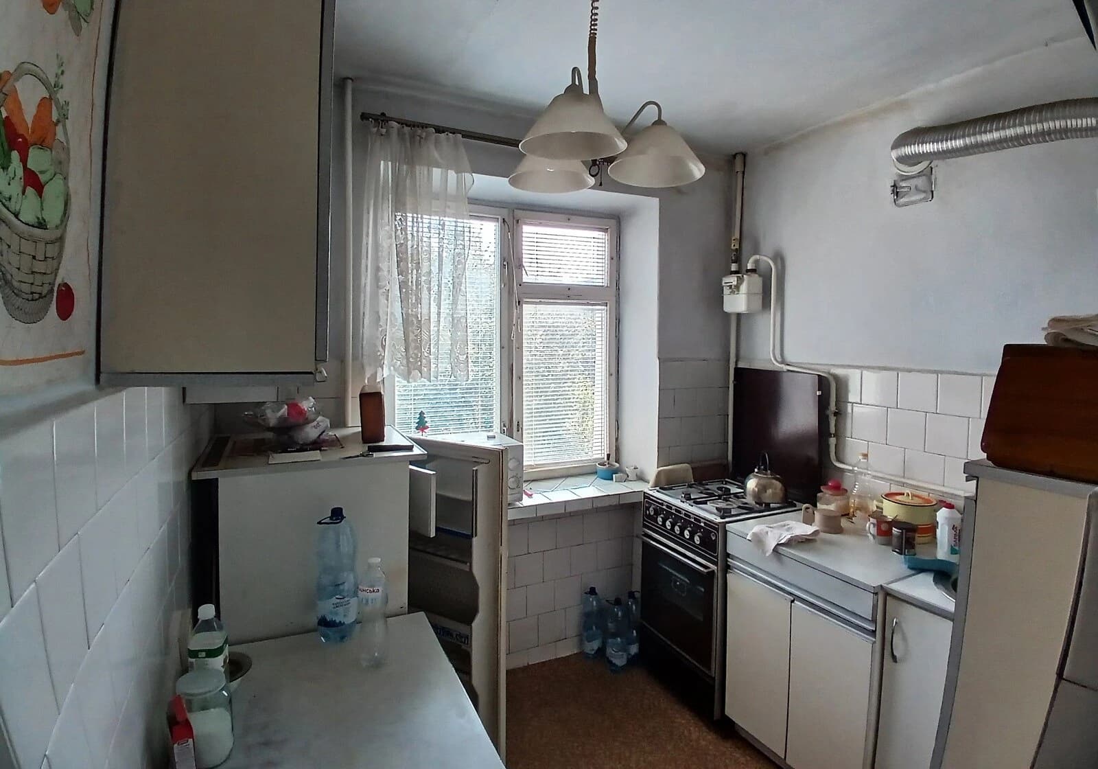 2-кімнатна квартира, Черемушки: газова колонка, цегляні стіни - фото 5