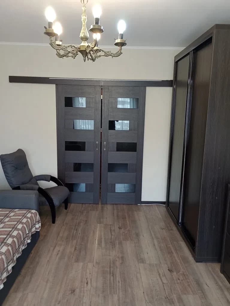 3-кімнатна квартира, Оболонський: метро за три хвилини, тільки сім'ям