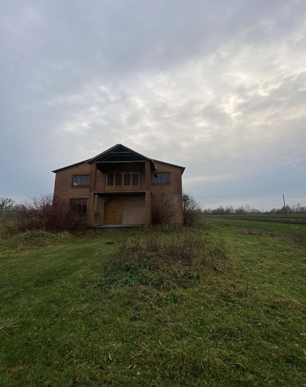 Будинок, Рудники: 7 кімнат, цегляні стіни, 2 поверхи - фото 4