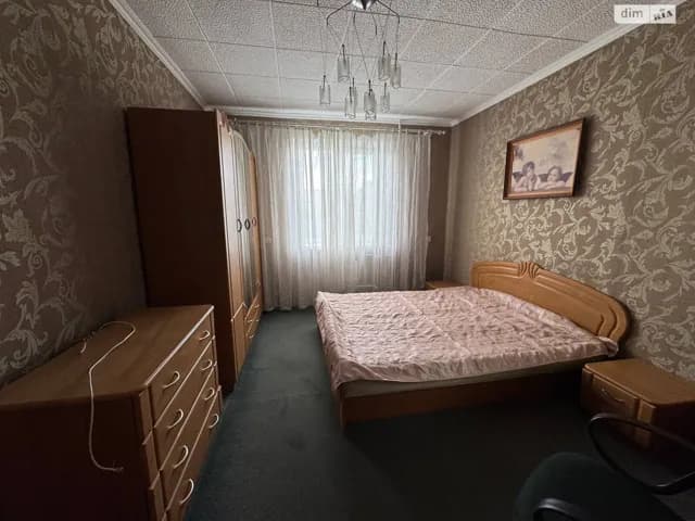 2-кімнатна квартира, 33 мікрорайон: балкон, бойлер - фото 4