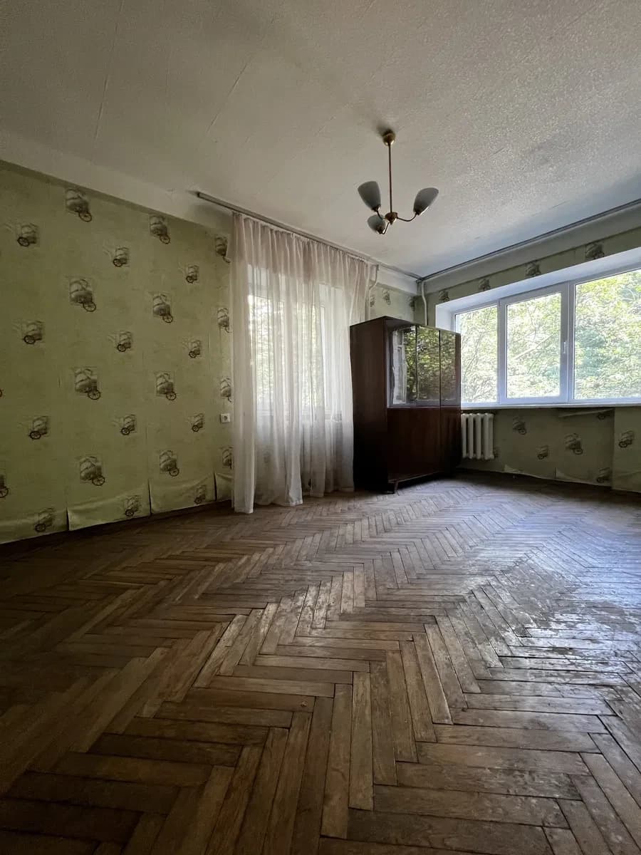 2-кімнатна квартира, Печерський: метро Печерська 7 хв пішки