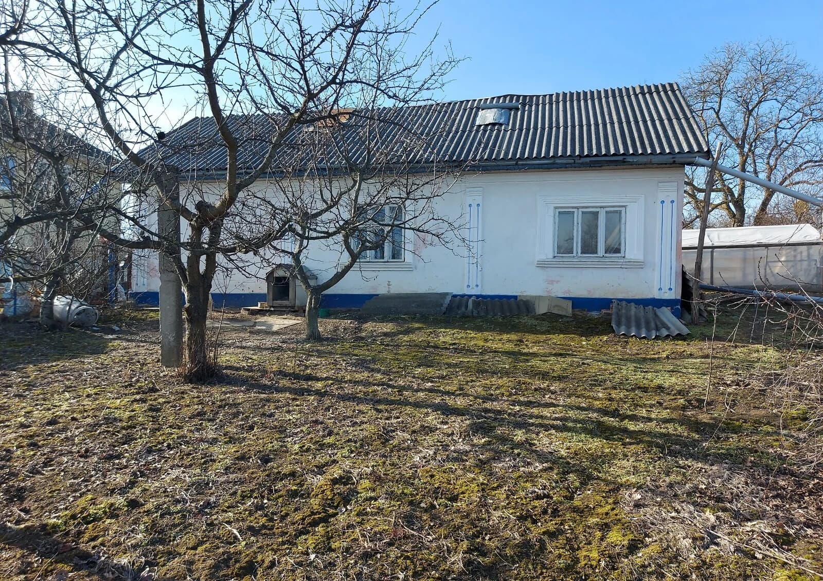 Будинок, Чернівці: ділянка 10 соток, потребує ремонту, торг - фото 1