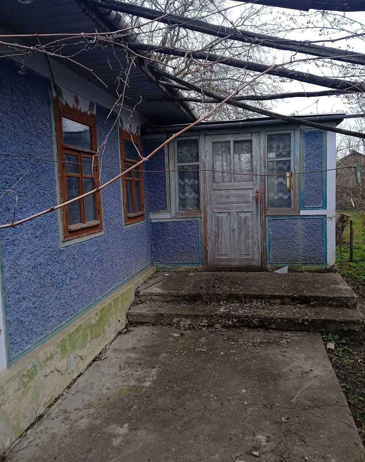Будинок, Студена: веранда, літня кухня, гараж із підвалом