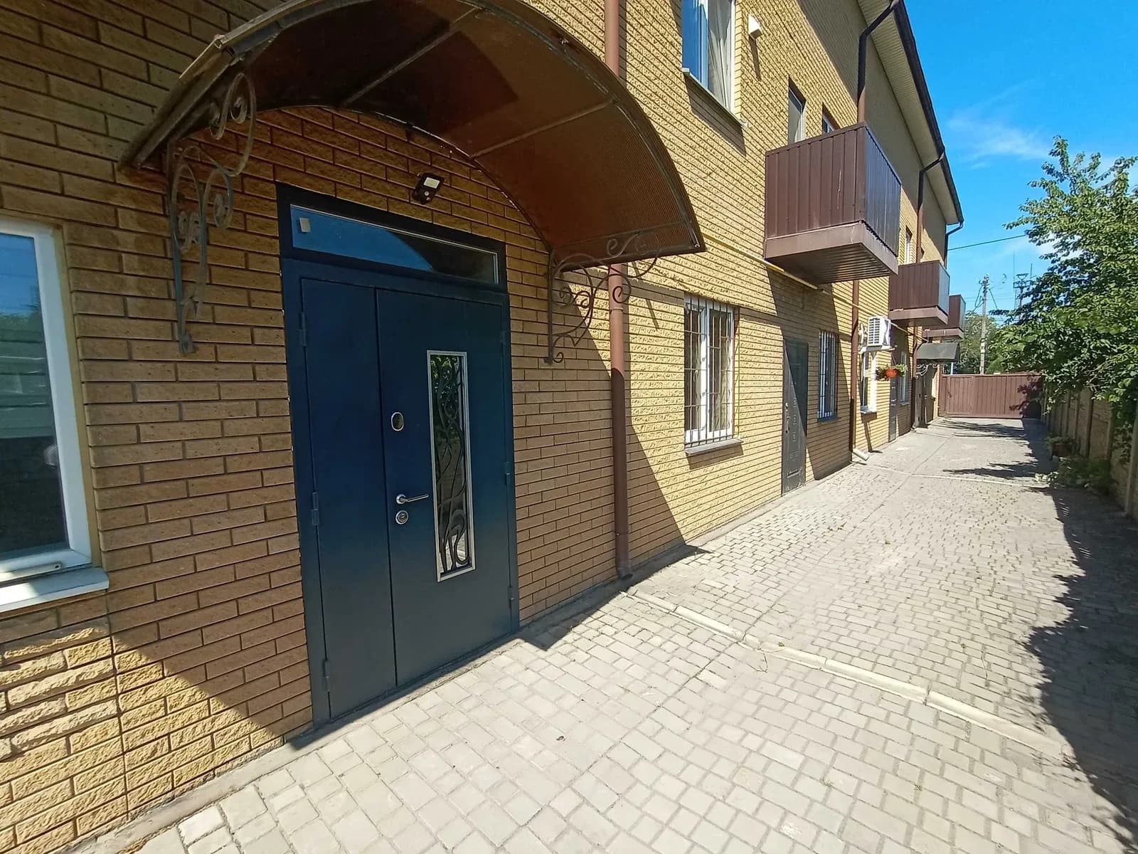 2-кімнатна квартира, Слобожанське: під ремонт, закритий двір - фото 1
