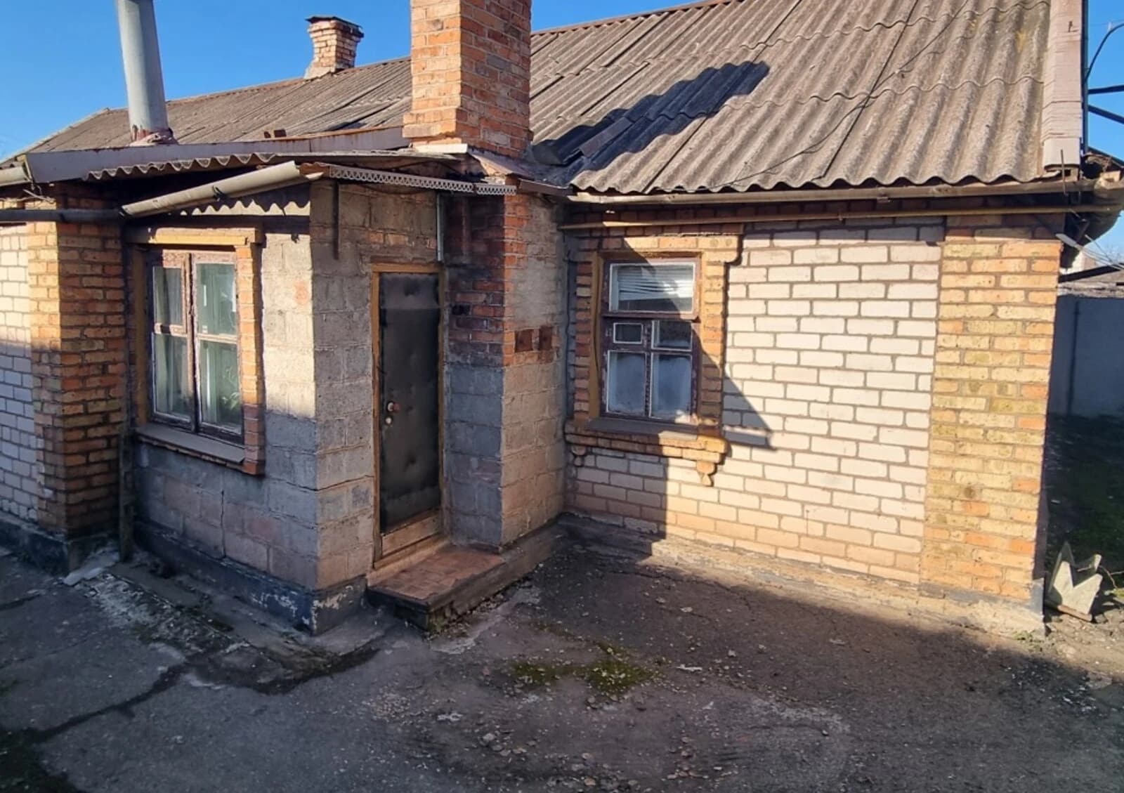 Будинок, Центрально-Міський: веранда, 10 соток, гараж - фото 4