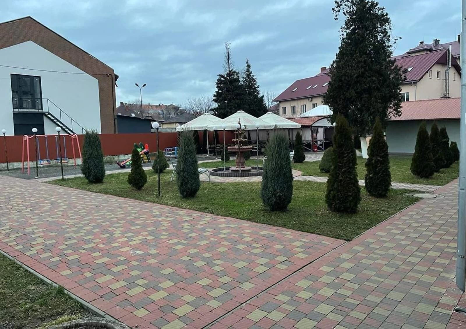 Комерційне приміщення, Доси: можлива переуступка - фото 2