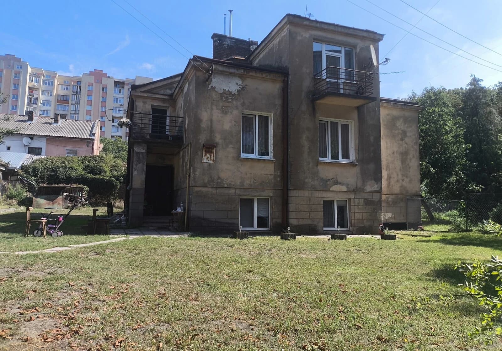 Будинок, Львів: ділянка 7 соток